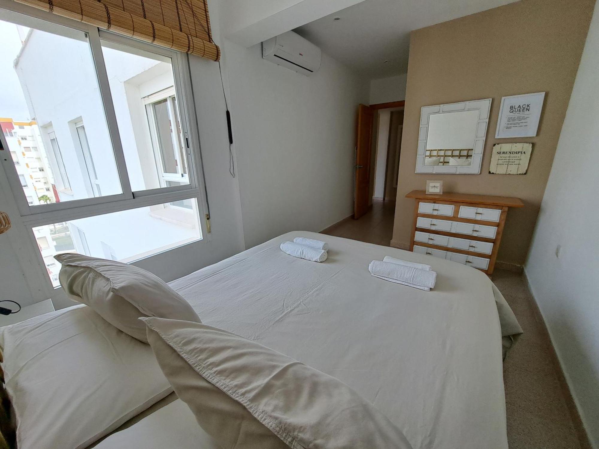 Atico Primera Linea De Playa Con Vistas Al Mar-climatizado-wifi-parking Apartment El Puerto de Santa Maria